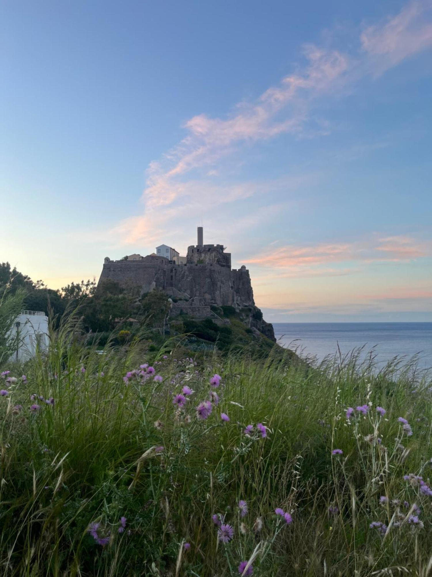 Vila Casa Vista Castello Capraia Exteriér fotografie